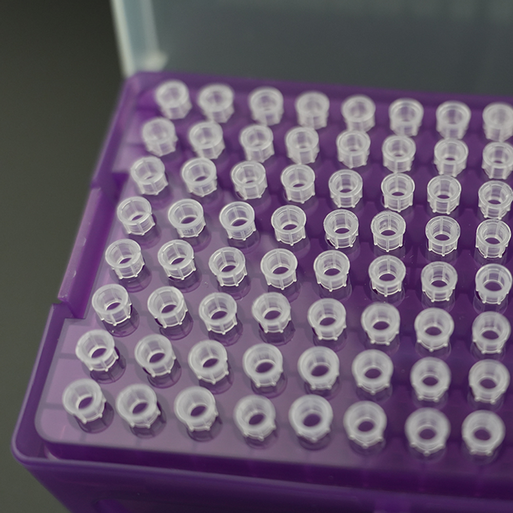Qiujing Puntali per pipette da laboratorio trasparenti a basso noleggio, insaccati senza fonte di calore Qiujing Puntali per pipette da laboratorio trasparenti a basso noleggio, insaccati senza fonte di calore